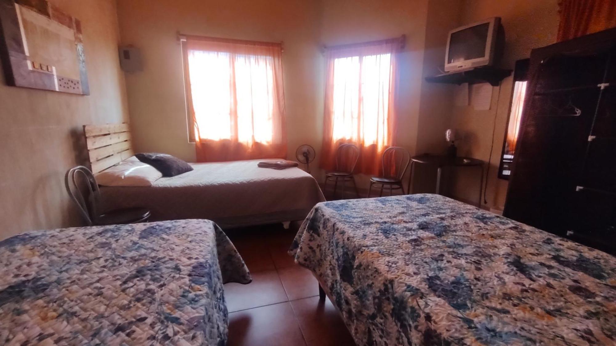 Hosteria Del Centro Santiago Atitlan Luaran gambar
