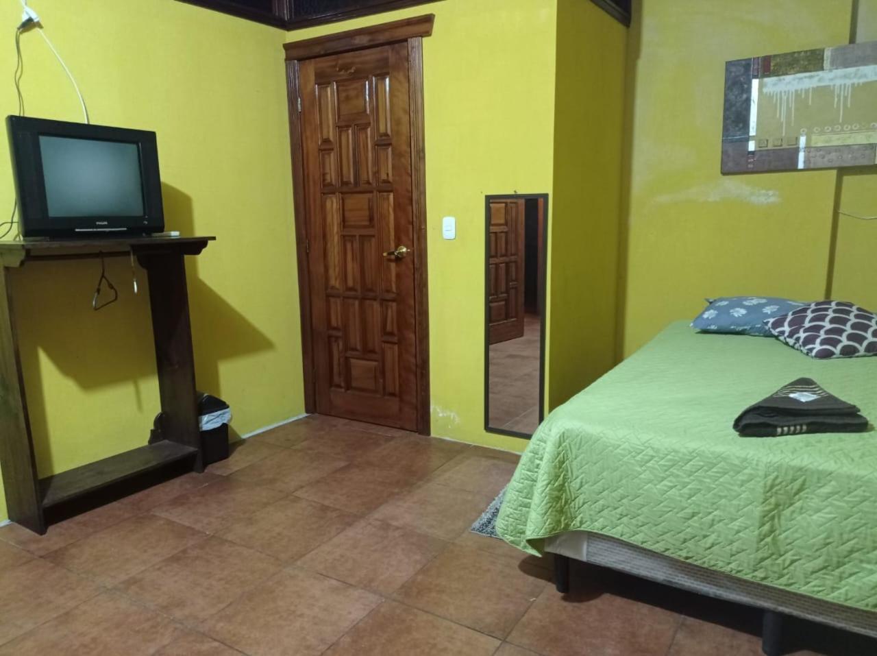 Hosteria Del Centro Santiago Atitlan Luaran gambar